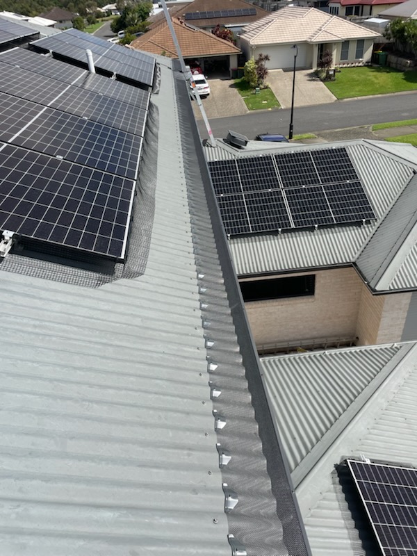 Bird mesh installed around solar panel perimeter — Loganholme SEQ